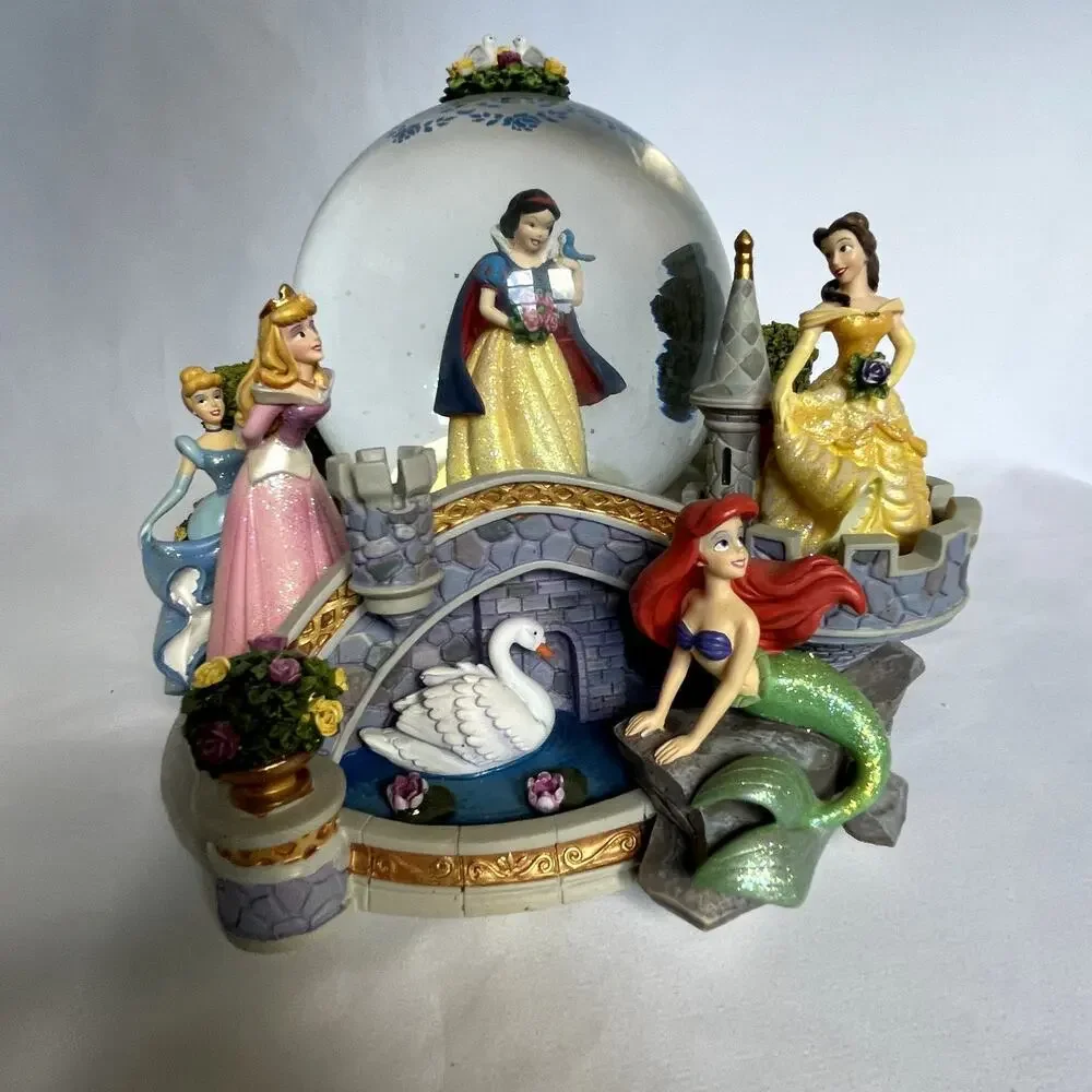Disney‎ multi princess snowglobe once upon a dream song collectible piece